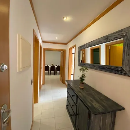 Apartment Apartamento Rua Do Sol By Localhosting